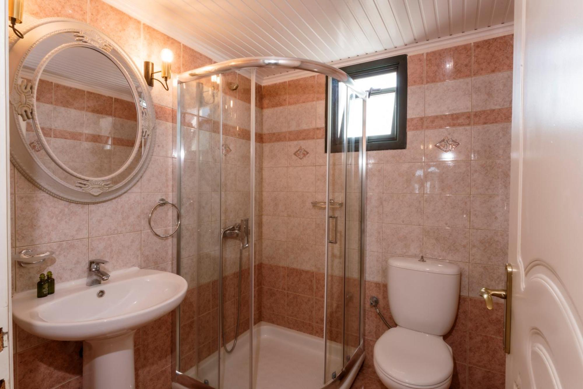 Roxa Seaview Apartment Agios Leon Exterior photo